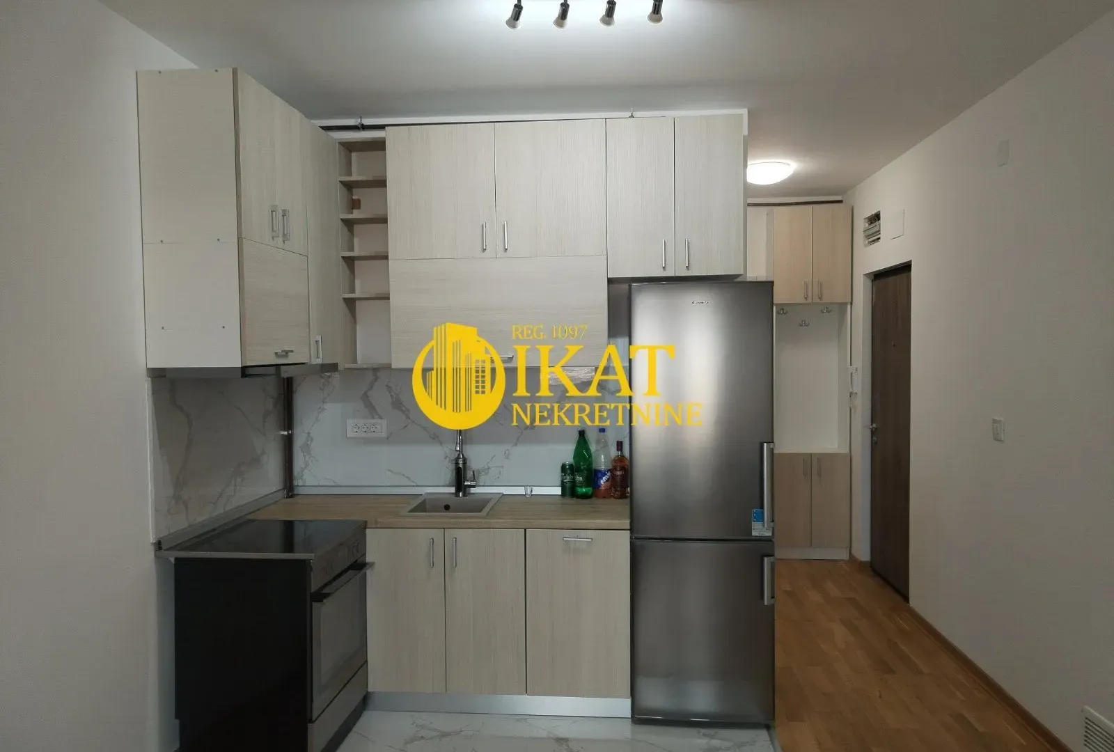 Prodaja, jednosoban stan, 41m², Centar, Stara Pazova