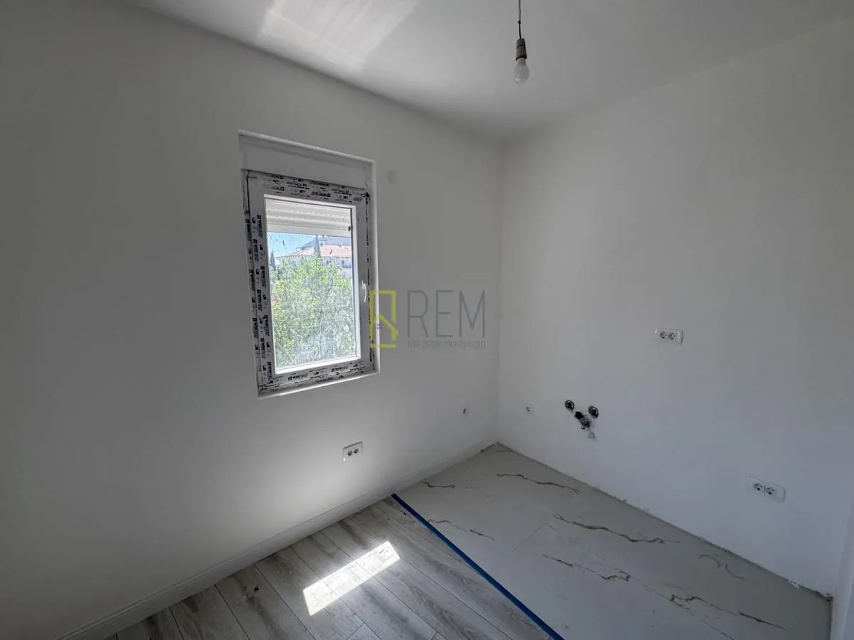 Prodaja, dvosoban stan, 53m², Zagorič, Podgorica