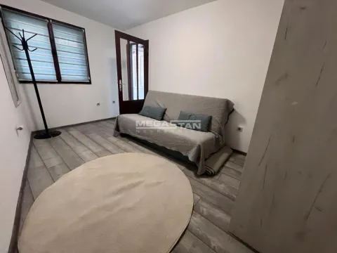Rent, one bedroom apartment, 30m², Zemun Gardoš, Zemun Sve Podlokacije - image 5