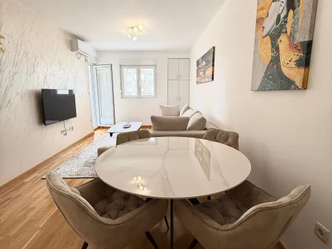 Rent, one bedroom apartment, 45m², Zagorič, Podgorica - image 5