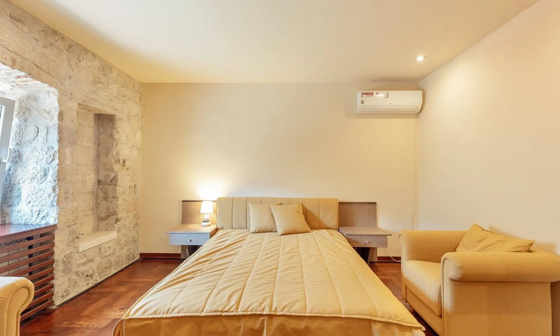 Prodaja, kuća, 246m², Kotor, Crna Gora