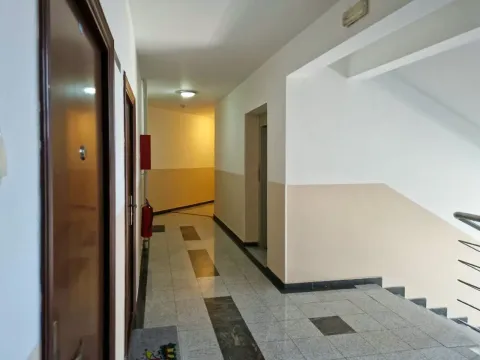 Izdavanje, jednosoban stan, 50m², Centar, Tivat - image 12