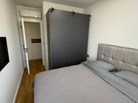 Izdavanje, dvosoban stan, 50m², Zabjelo, Podgorica - image 19