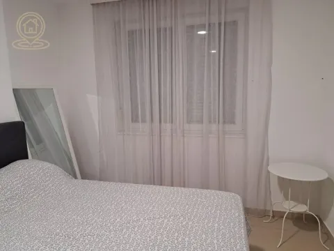 Izdavanje, trosoban stan, 50m², Podbara, Novi Sad Sve Podlokacije - image 8