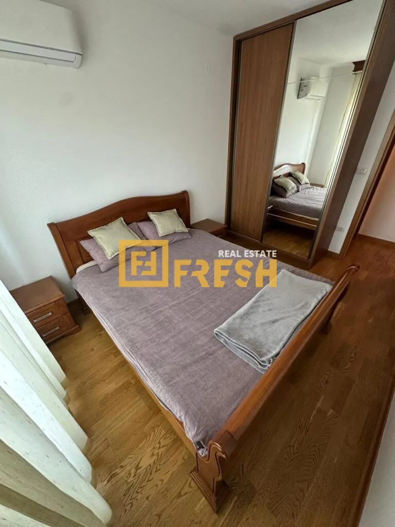 Rent, two bedroom apartment, 64m², City Kvart, Podgorica