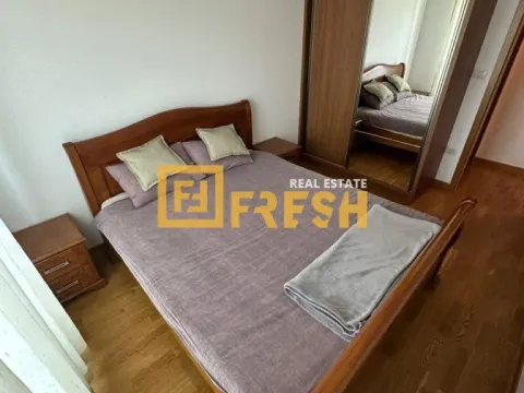 Izdavanje, dvosoban stan, 64m², City Kvart, Podgorica - image 15