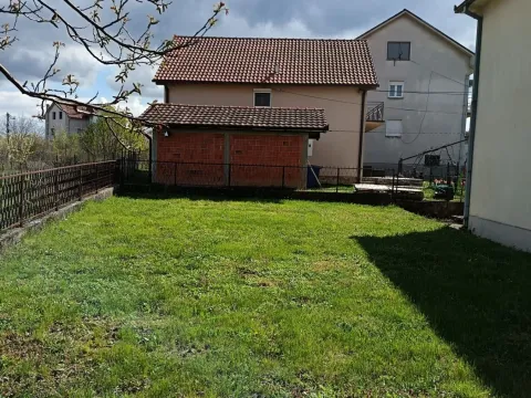 Sale, house, 300m², Sremčica, Beograd - image 16