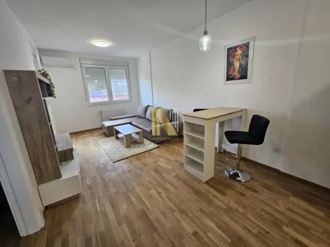 Izdavanje, jednosoban stan, 42m², Avijatičarsko naselje, Novi Sad Sve Podlokacije - image 3