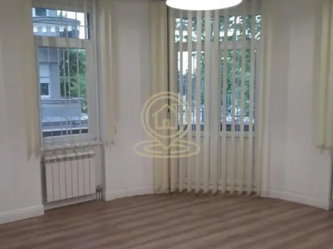 Rent, office space, 130m², Vračar Hram, Vračar Sve Podlokacije - image 2