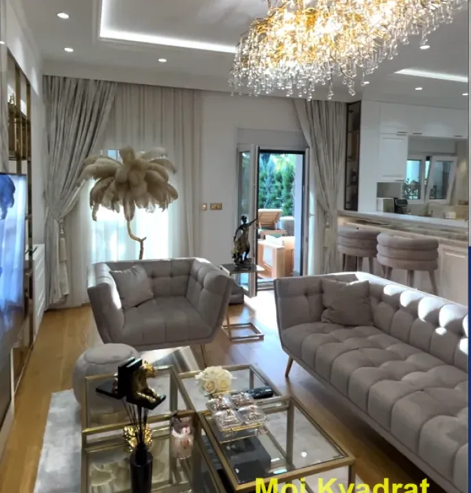 Prodaja, četvorosoban stan, 180m², Savski Venac, Beograd