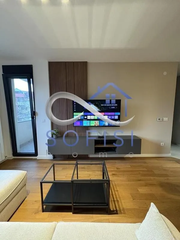 Izdavanje, dvosoban stan, 42m², Grbavica, Novi Sad Sve Podlokacije