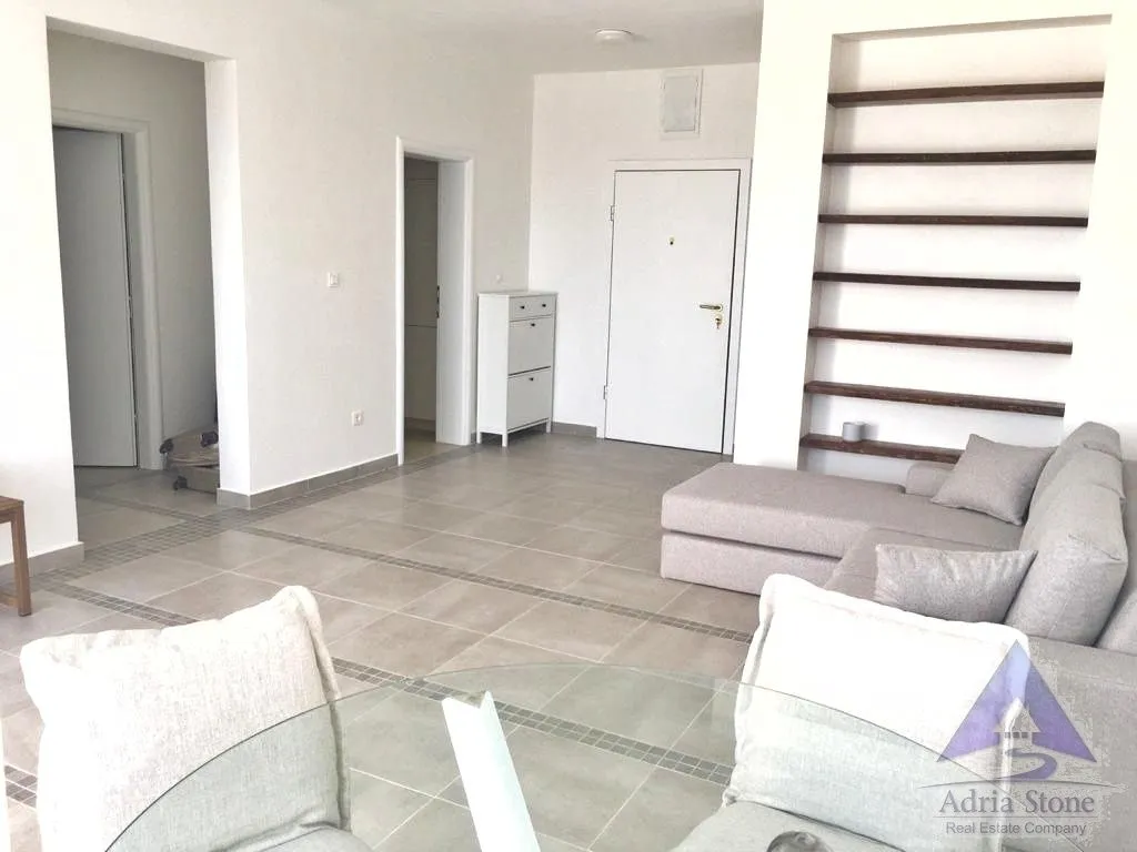Sale, one bedroom apartment, 65m², Podkošljun, Budva
