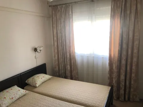 Prodaja, jednosoban stan, 40m², Bečići, Budva - image 1
