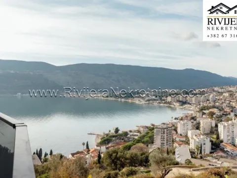 Prodaja, trosoban stan, 119m², Topla, Herceg Novi