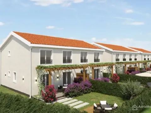 Sale, house, 132m², Radanovići, Kotor