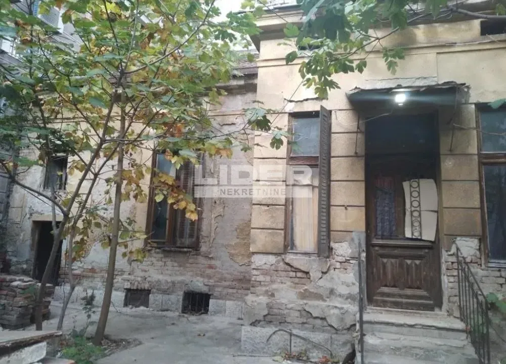 Sale, house, 101m², Vračar Hram, Vračar Sve Podlokacije