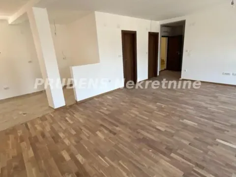 Prodaja, četvorosoban stan, 76m², Gornji Grad Margita, Pančevo - image 9