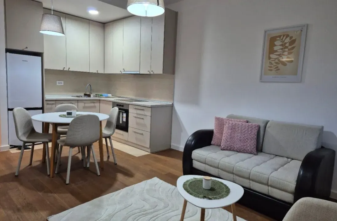 Izdavanje, jednosoban stan, 42m², Nova Pazova, Stara Pazova