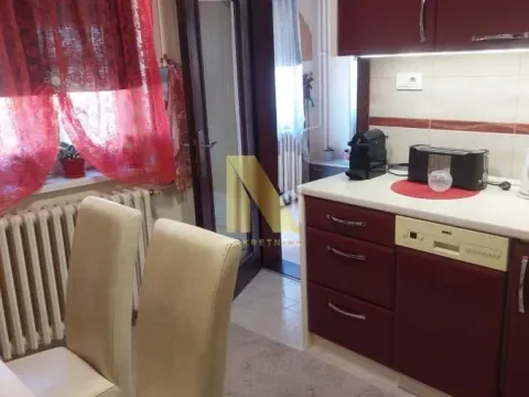 Prodaja, kuća, 102m², Cara Dušana, Novi Sad Sve Podlokacije - image 7