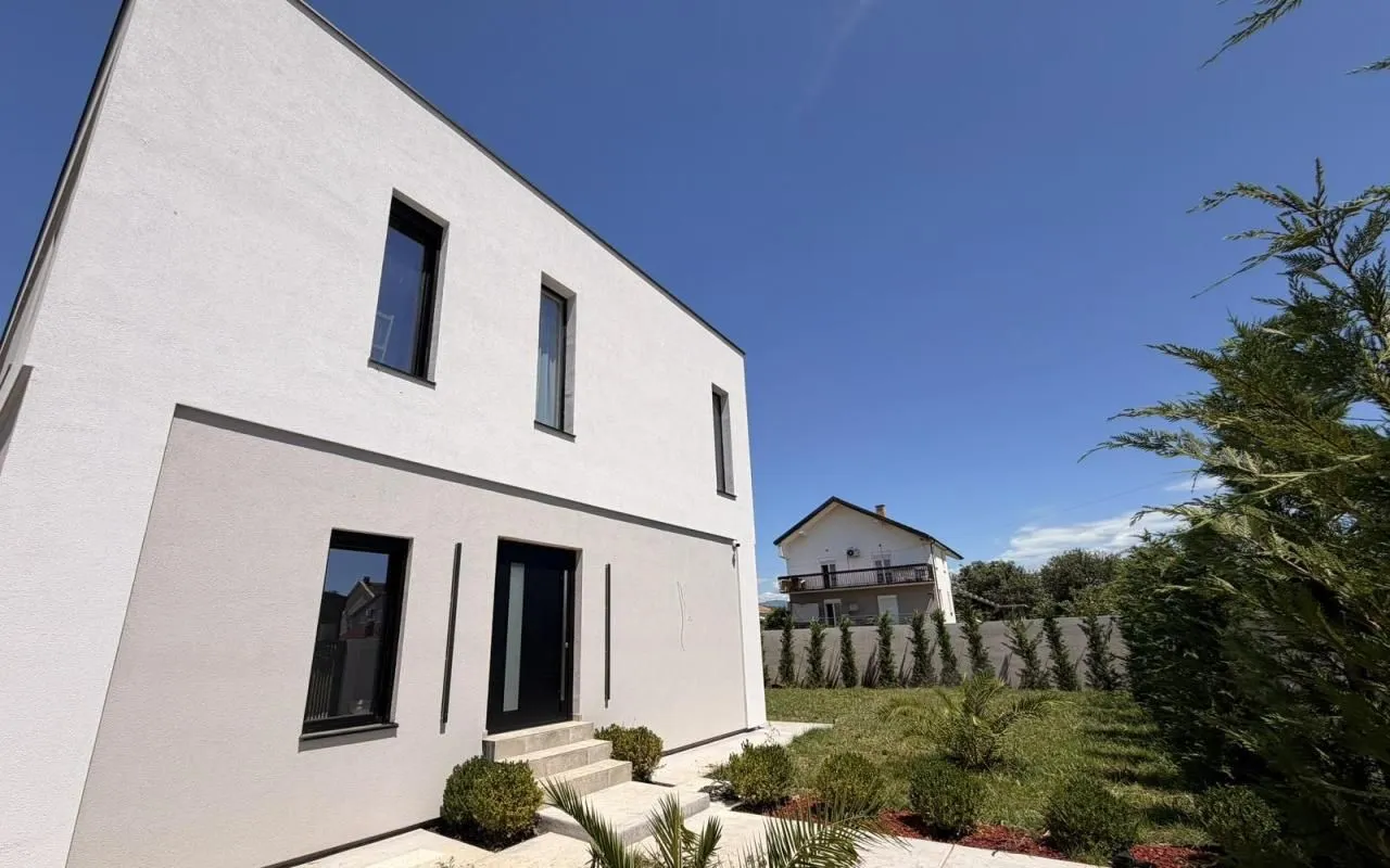 Prodaja, kuća, 225m², Gorice, Bijelo Polje