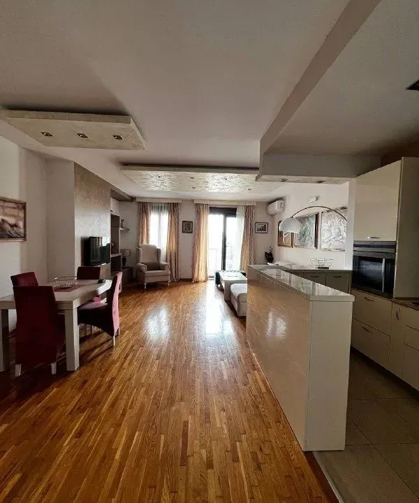 Sale, three bedroom apartment, 112m², Bečići, Budva