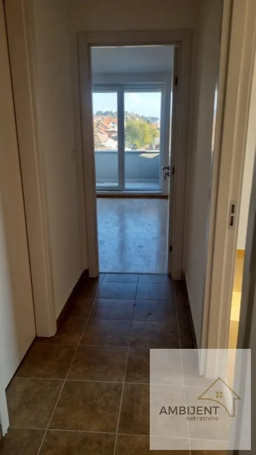 Prodaja, četvorosoban stan, 97m², Zvezdara Sve Podlokacije, Beograd
