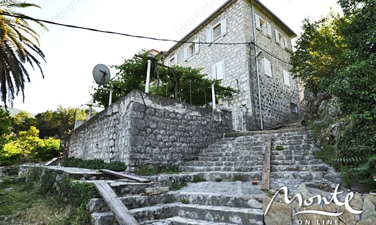Prodaja, kuća, 130m², Morinj, Kotor
