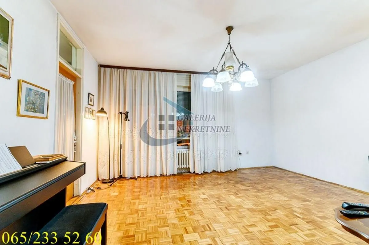 Sale, three bedroom apartment, 73m², Vračar Sve Podlokacije, Beograd