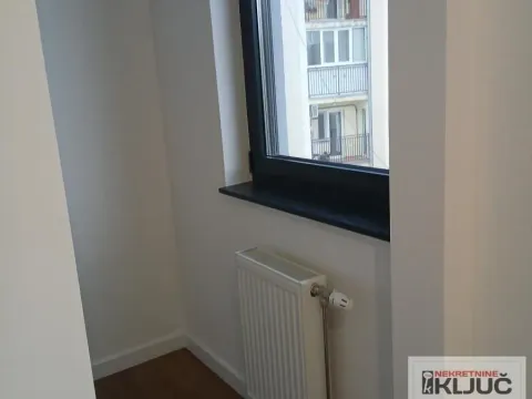 Sale, four bedroom apartment, 98m², Grbavica, Novi Sad Sve Podlokacije - image 13