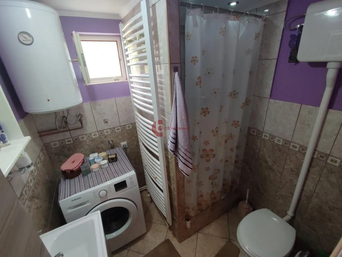 Prodaja, kuća, 313m², Peščara, Subotica