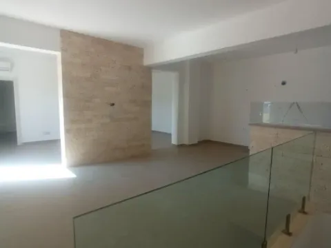 Sale, four bedroom apartment, 169m², Ulcinj, Crna Gora - image 8