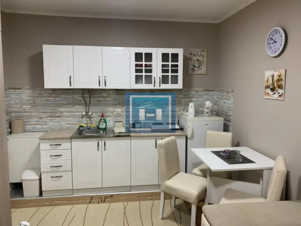 Izdavanje, garsonjera, 26m², Jagodnjak, Paraćin