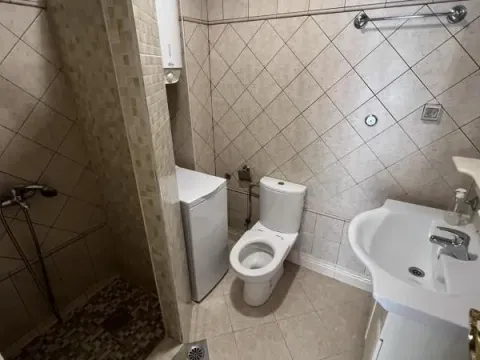 Rent, two bedroom apartment, 65m², Bar, Crna Gora - image 6