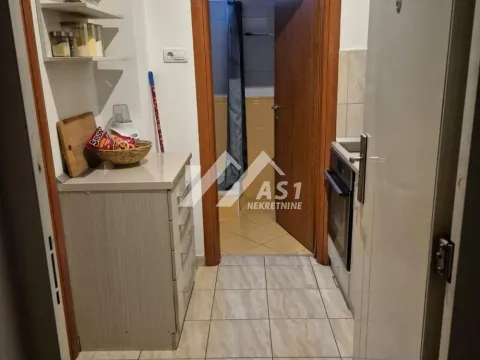 Izdavanje, jednosoban stan, 28m², Grbavica, Novi Sad Sve Podlokacije - image 8
