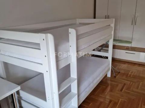 Rent, three bedroom apartment, 60m², Miljakovac, Rakovica - image 7