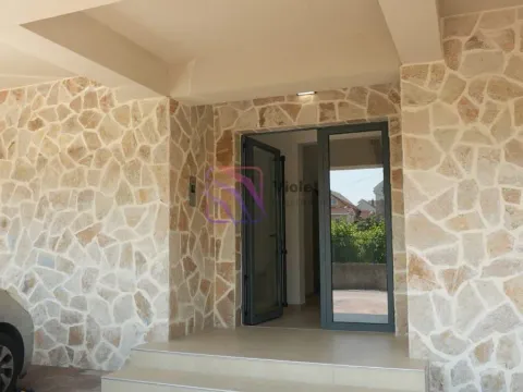 Izdavanje, jednosoban stan, 47m², Dalmatinska ulica, Podgorica - image 6