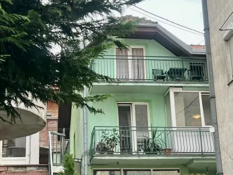 Izdavanje, jednosoban stan, 32m², Zvezdara Sve Podlokacije, Beograd - image 3