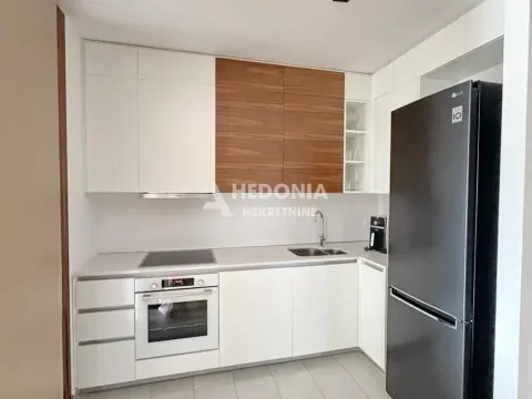 Sale, three bedroom apartment, 82m², Savski Venac, Beograd - image 6