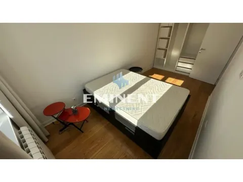 Izdavanje, stan, 54m², Savski Venac, Beograd - image 8