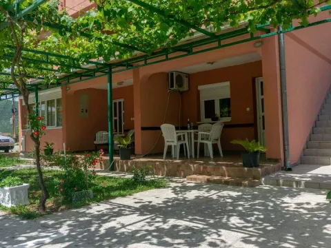 Sale, house, 700m², Lastva Grbaljska, Kotor - image 12