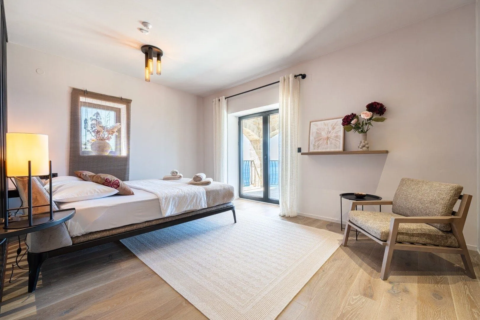 Sale, house, 374m², Drobni pijesak, Budva