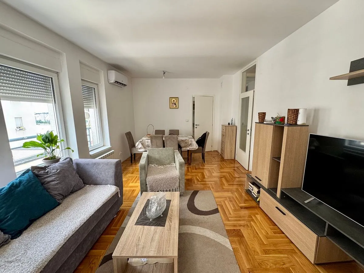 Sale, three bedroom apartment, 76m², Voždovac Sve Podlokacije, Beograd