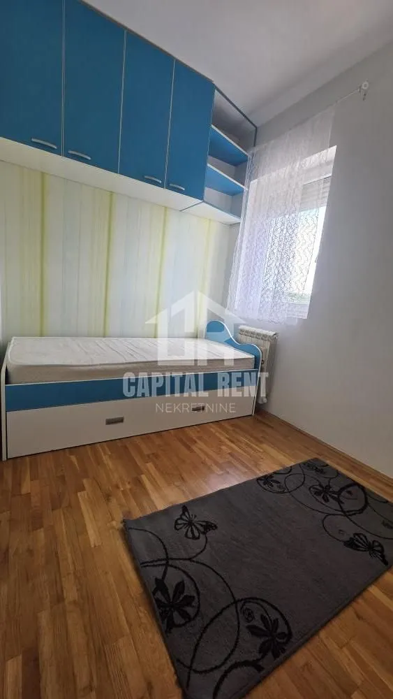 Izdavanje, dvosoban stan, 46m², Vojvode Vlahovica, Beograd