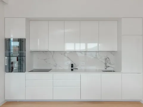 Rent, four bedroom apartment, 273m², Marići, Tivat - image 15