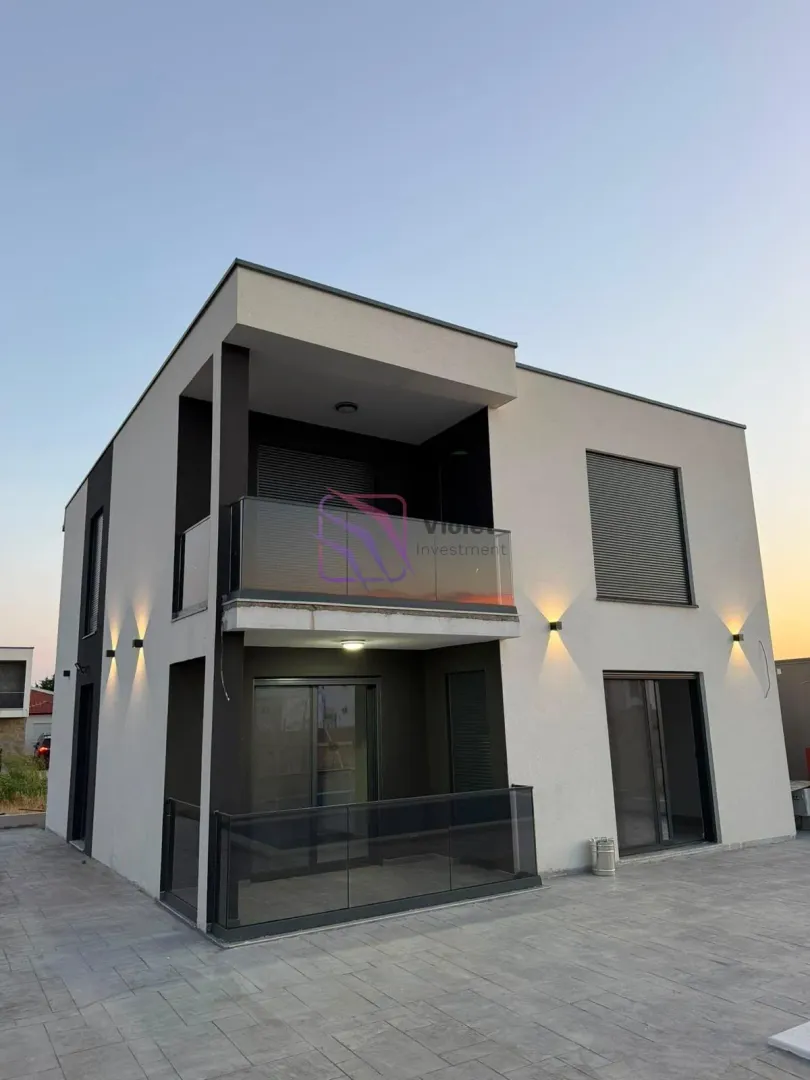 Prodaja, kuća, 170m², Ada Bojana, Ulcinj