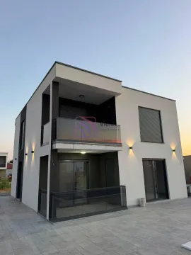 Prodaja, kuća, 170m², Ada Bojana, Ulcinj - image 6