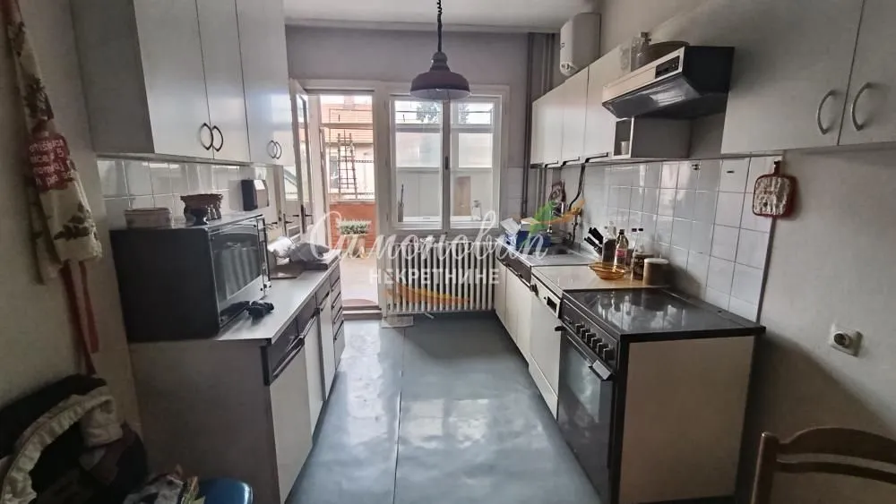 Prodaja, trosoban stan, 113m², Kluz, Zvezdara Sve Podlokacije