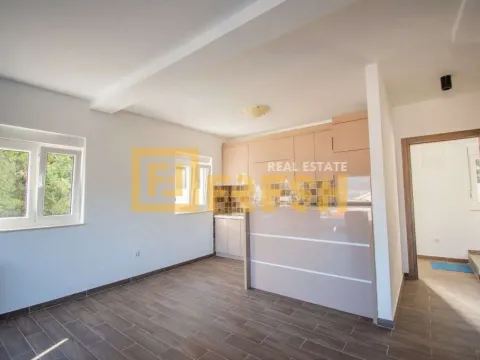 Prodaja, kuća, Tivat, Crna Gora - image 12