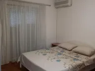 Rent, three bedroom apartment, 98m², Ljubović, Podgorica - image 11