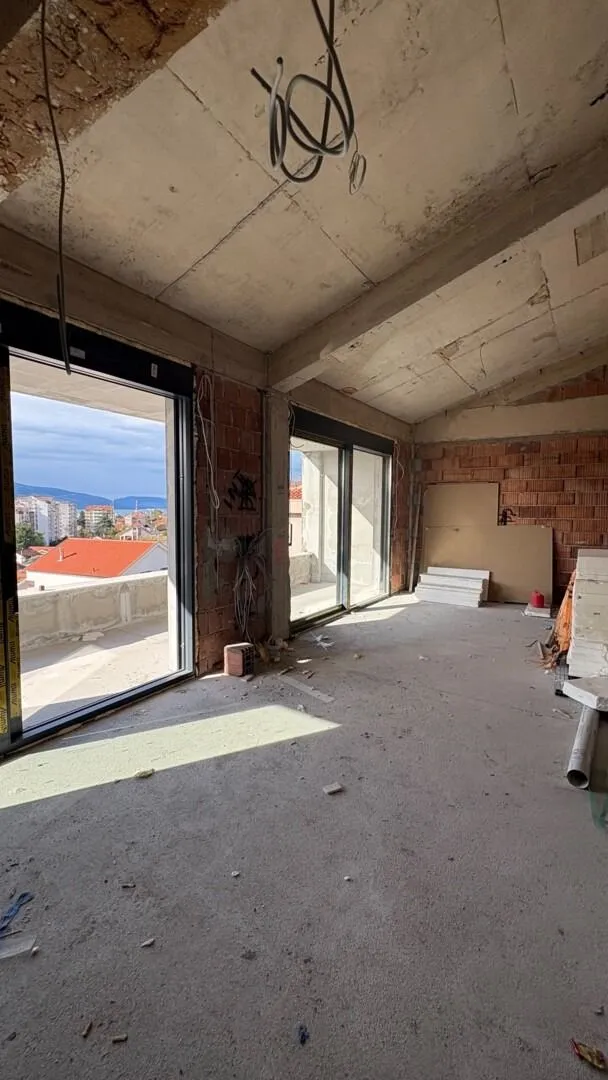 Prodaja, kuća, 300m², Tivat, Crna Gora